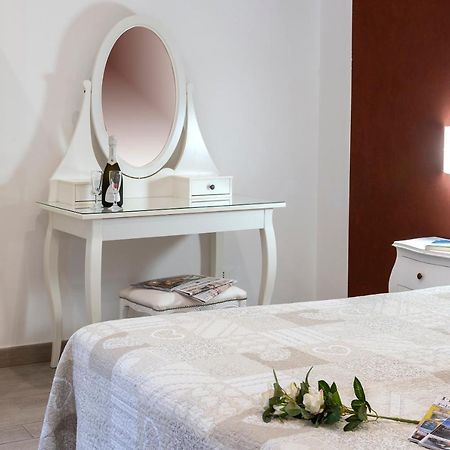 Il Poeta E La Stella Apartment ลาสเปเซีย ภายนอก รูปภาพ