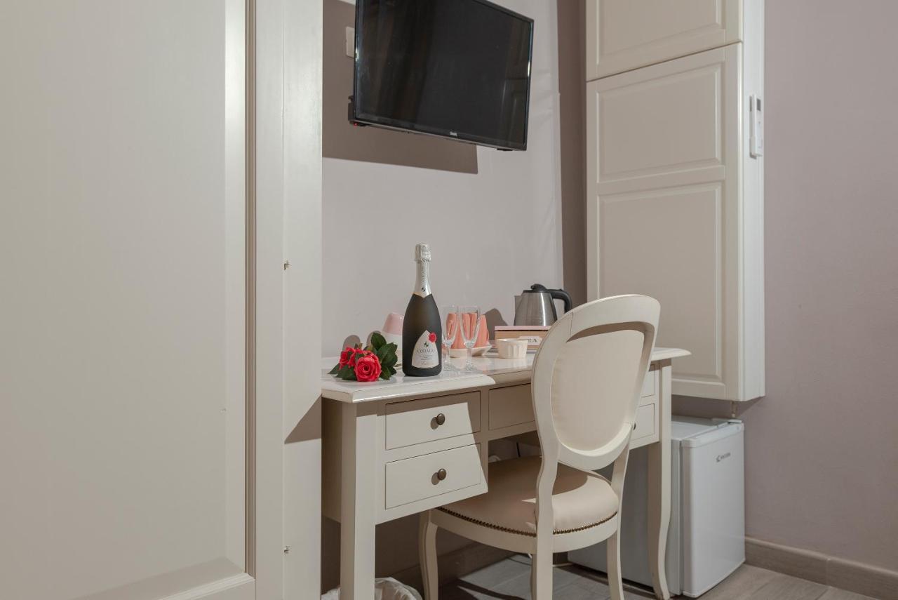 Il Poeta E La Stella Apartment ลาสเปเซีย ภายนอก รูปภาพ